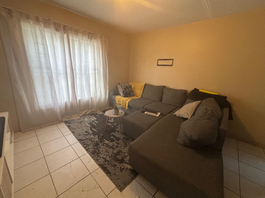 1 Bedroom Property for Sale in Willows Free State